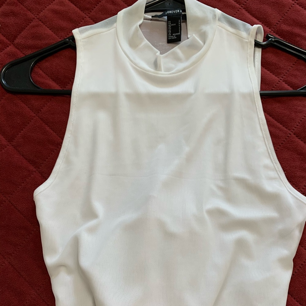 White crop top